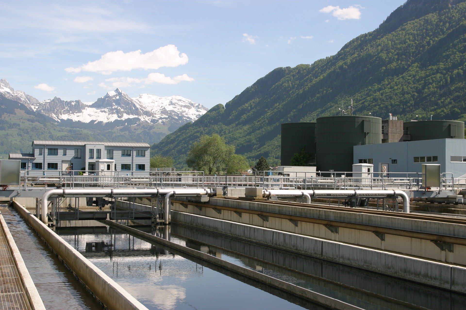 Software and Firmware Development for Water Quality Analyzer